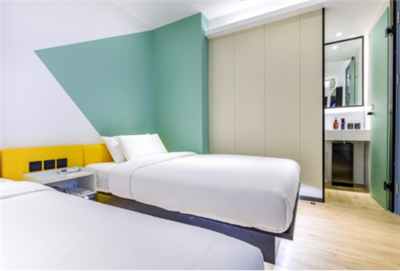 易佰酒店全面开展保护消费者隐私安全自查，杜绝票务代理服务中的'第三只眼'